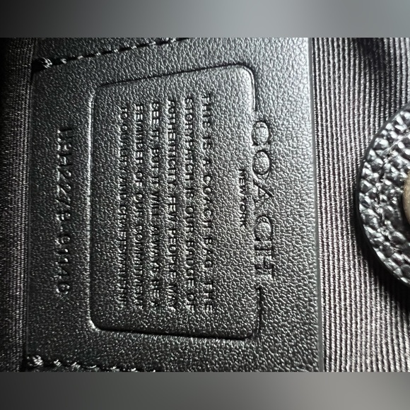 NWT Coach Mini Carryall - Picture 6 of 10